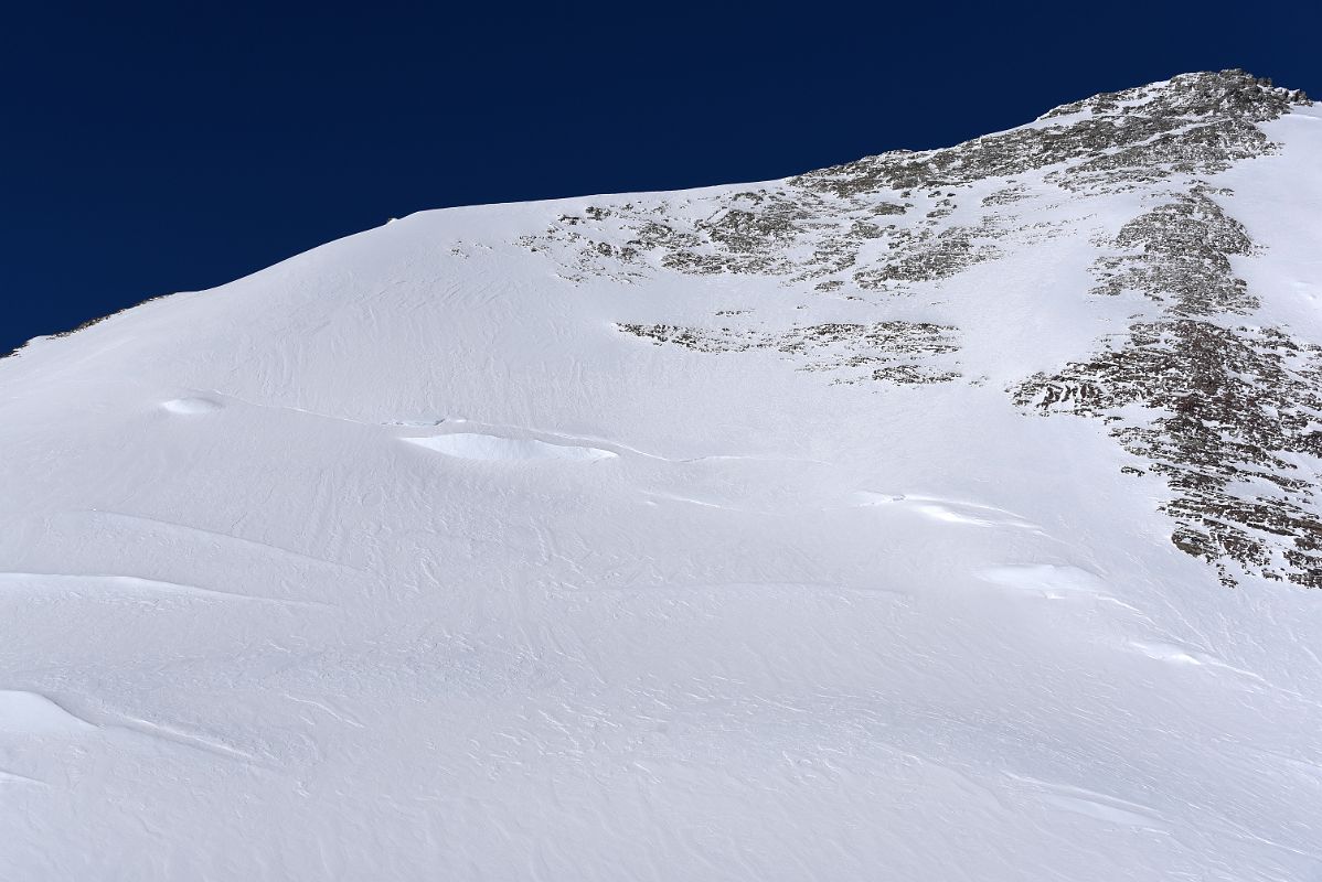 06B The Fixed Lines To The High Camp Are Near The Rocks Seen From Mount Vinson Low Camp